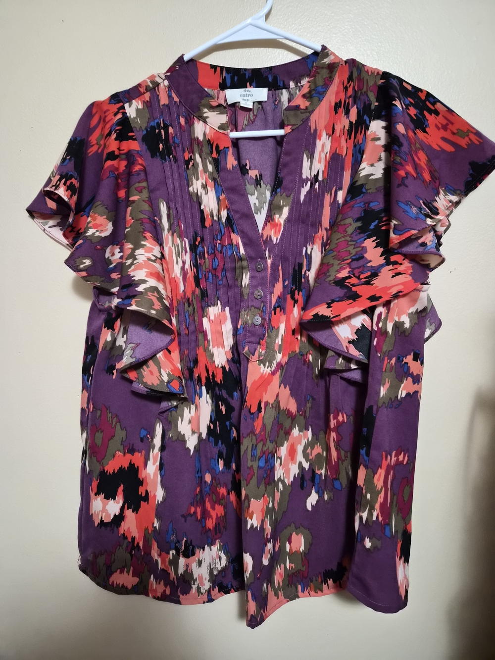 entro Purple Abstract Ruffle Sleeve V-Neck Blouse